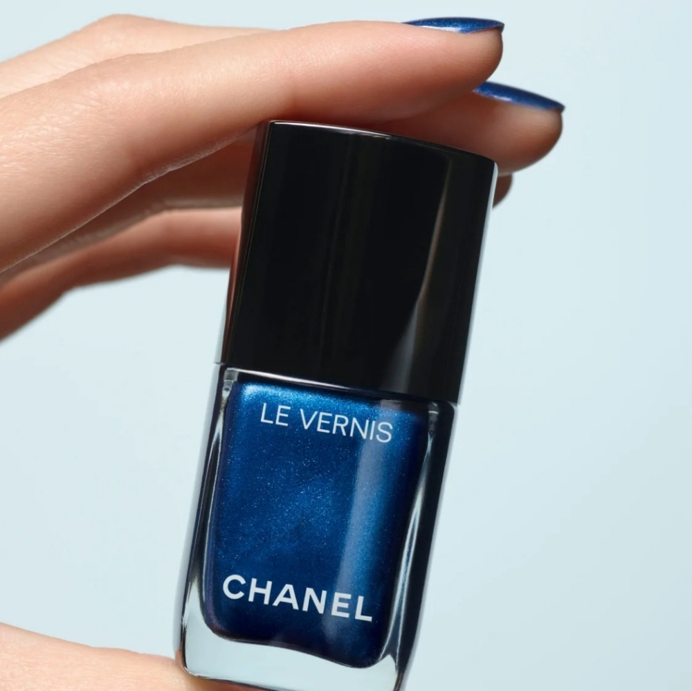 Brand New CHANEL Denim Le Vernis Nail Color 419 Legende Chanel Nail Blue -No Box